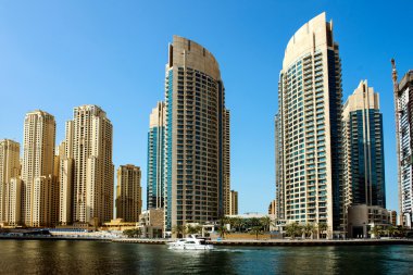 dubai marina Bay gökdelenler