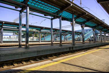 Modern tren istasyonu, Ukrayna