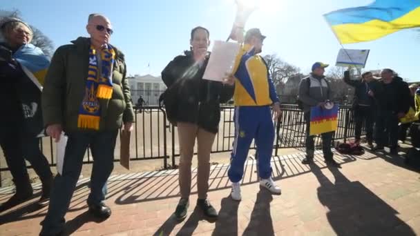 Washington Usa Februar 2022 Ukrainische Bürger Protestieren Washington Der Nähe — Stockvideo