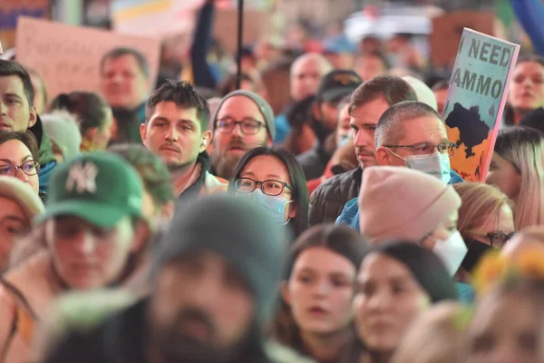 New York City Usa Maart 2022 Oekraïense Burgers Protesteren Times — Gratis stockfoto