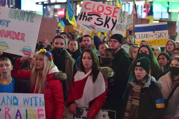 New York City Sua Martie 2022 Cetățenii Ucraineni Protestează Times — Fotografie de stoc gratuită