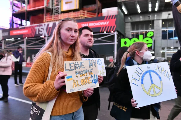 Νεα Υορκη Ηπα Μαρτιου 2022 Ουκρανοί Πολίτες Διαμαρτύρονται Στην Times — Φωτογραφία Αρχείου