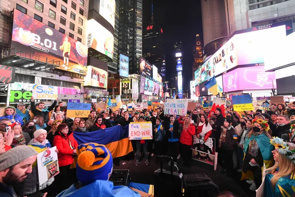 New York City Usa Maart 2022 Oekraïense Burgers Protesteren Times — Gratis stockfoto