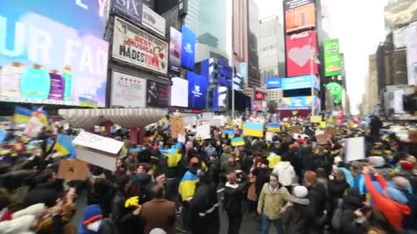 New York City Usa Marzo 2022 Cittadini Ucraini Protestano Times — Video Stock