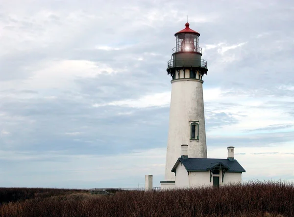 Yaquina hoofd vuurtoren Stockafbeelding