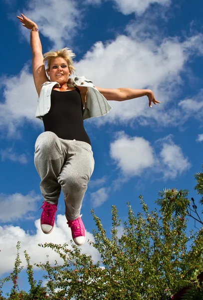 Meisje dansen — Stockfoto