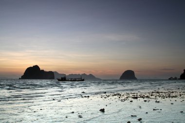 Sunset Beach koh ngai Adası Tayland