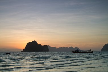 Sunset Beach koh ngai Adası Tayland