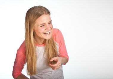 İskandinav sevimli genç kız portre eğleniyor