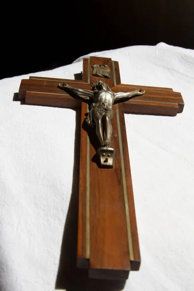 Crucifix Bois Avec Christ Dans Une Maison Française — Photo