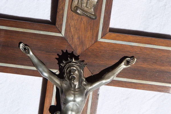 Crocifisso Legno Con Cristo Una Casa Francese — Foto Stock