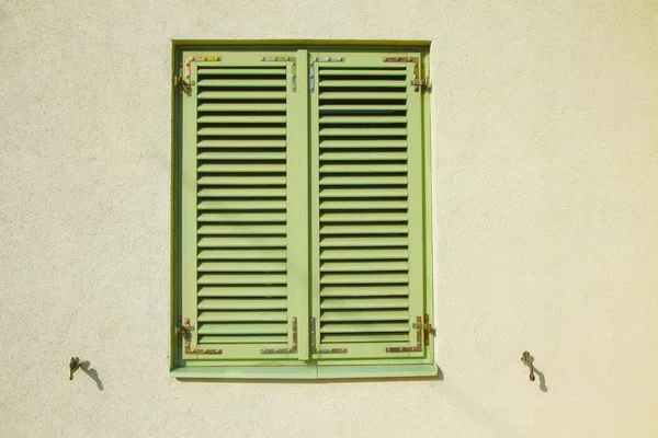 Persianas cerradas — Foto de Stock