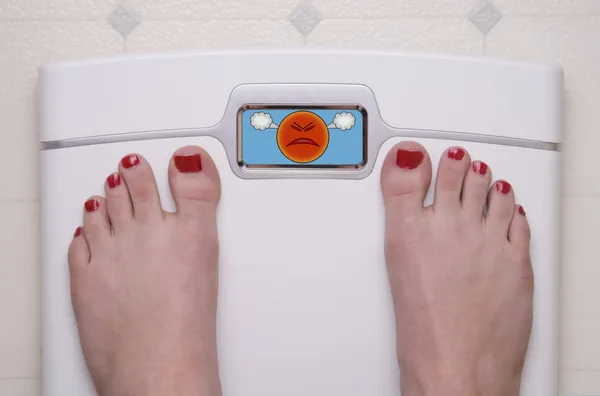 Scale with Feet Emoji Mad — Stock Photo, Image