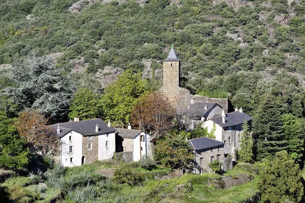 Villaggio di montagna — Foto Stock