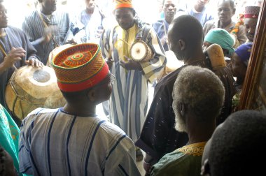 burkina Faso olağan bir şef kurulması
