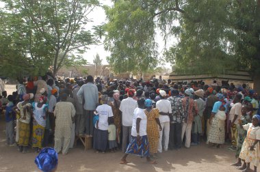 burkina Faso olağan bir şef kurulması