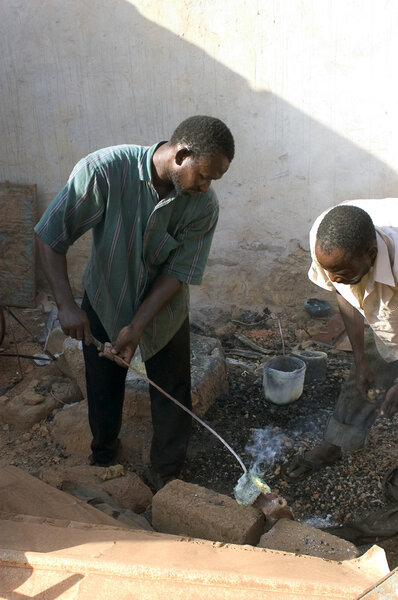 The work of Bronze in Burkina Faso