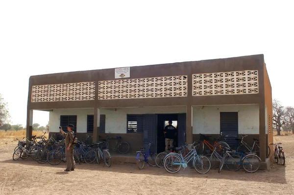 Visite estudantes franceses em Burkina Faso — Fotografia de Stock