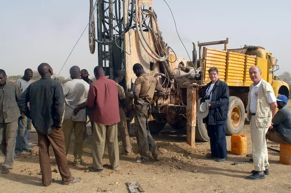 Wiercenie studni w burkina faso — Zdjęcie stockowe