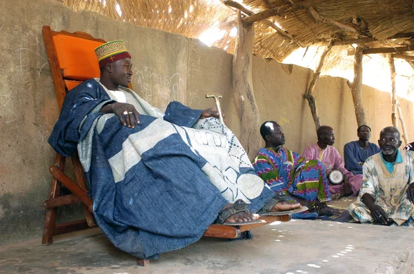 Létrehozása egy szokásos főnök Burkina Faso — Stock Fotó
