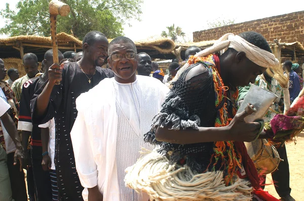 Estabelecimento de um chefe habitual em Burkina Faso — Fotografia de Stock