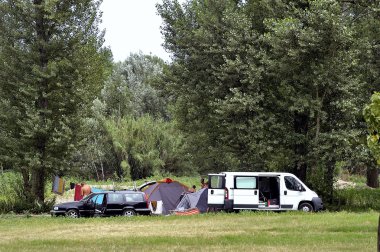 kamp-site ile boş pozisyonlar
