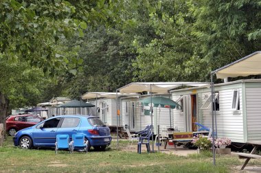 kamp-site ile boş pozisyonlar