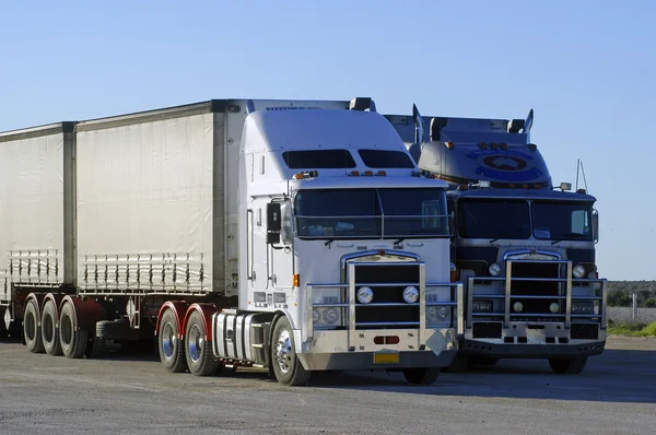 Vägtransporter i Australien — Stockfoto