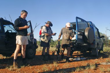 kalkış için avcılık sabah altın nuggets Avustralya Bush için