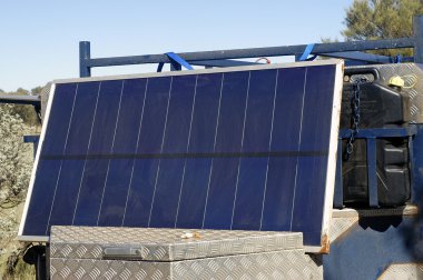 Avustralya çölde onun elektrik üretmek için güneş paneli