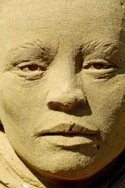 pozlama kum Fransa'da touquet için heykeller.