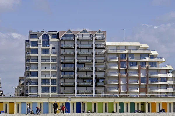 Κτίριο στην παραλία στην πόλη touquet του Βορρά της Γαλλίας — Φωτογραφία Αρχείου