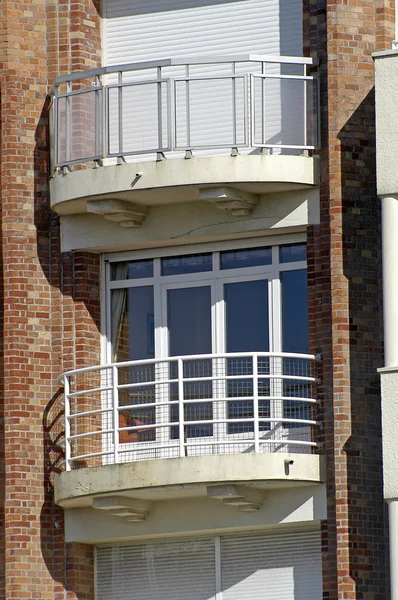 Fassade des Tuquet-Gebäudes im Norden Frankreichs — Stockfoto