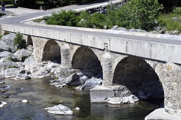 Sel için planlanan Köprüsü — Stok fotoğraf