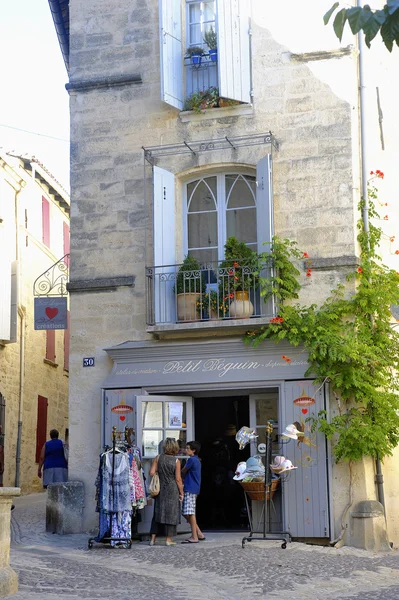 Shop of the town of Uzes — Stock Photo, Image