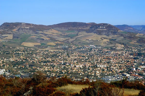 Französische Stadt Millau hoch gesehen — Stockfoto