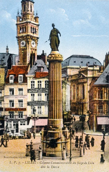 Vieille carte postale de Lille, colonne commémorative du siège social de Lille — Photo