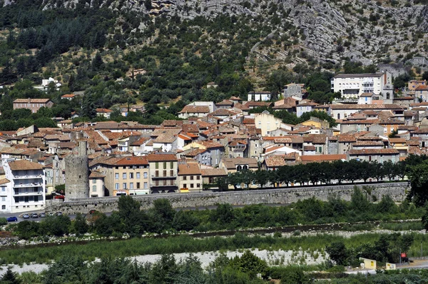 Anduze, fransk turiststad i cevennes — Stockfoto