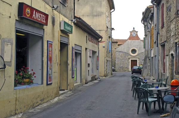 Vecchio villaggio francese di Gard, Cardet — Foto Stock