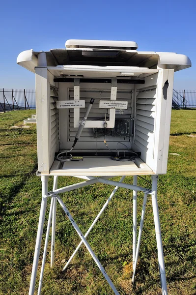 Instalação meteorológica do equipamento — Fotografia de Stock