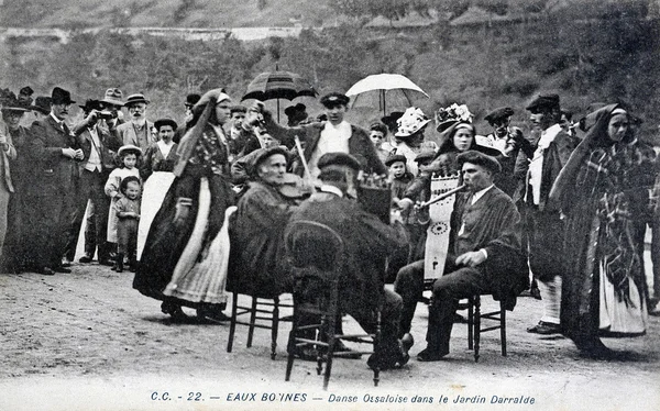 Vecchia cartolina, Eaux Bonnes, danza — Foto Stock