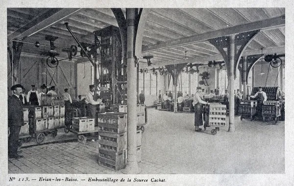 Old postcard, evian, bottling — Stock Photo, Image