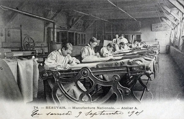Old postcard, Beauvais, national manufacturing — Stock Photo, Image