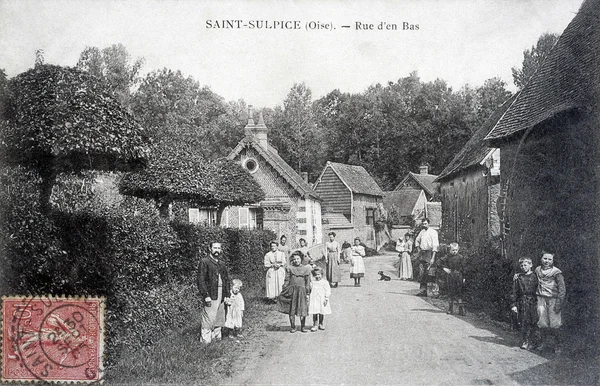 Oude ansichtkaart, saint-sulpice, de straat hieronder — Stockfoto