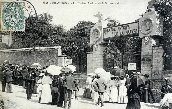 Champigny, antik tiyatro, doğanın eski kartpostal — Stok fotoğraf