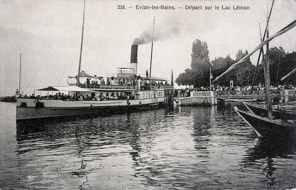 Old postcard of Evian, departure on Lake Geneva — Stock Photo, Image