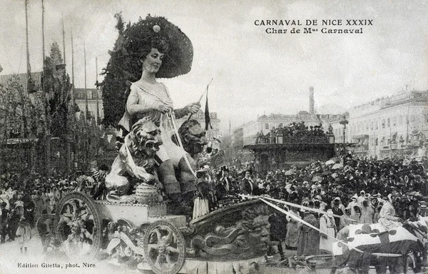 Staré pohlednice z nice, karneval — Stock fotografie