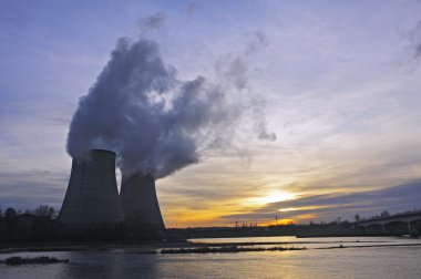 Fransa'da nükleer enerji santrali