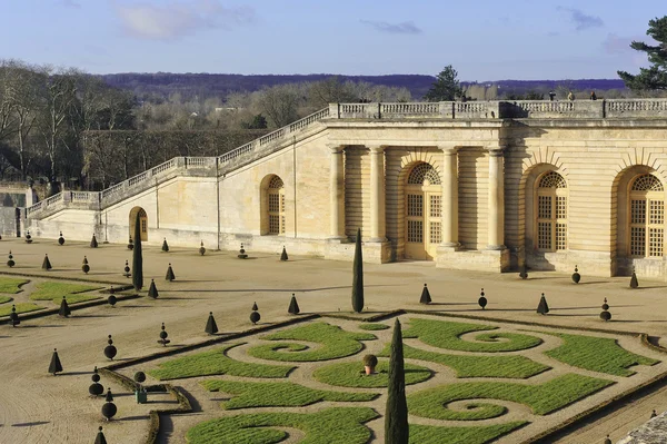 Оранжерейный парк замка Версаль — стоковое фото