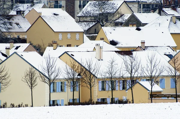 Wohngebiet im Winter — Stockfoto